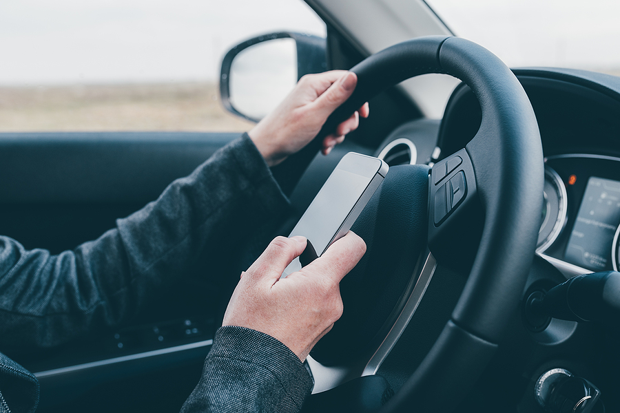 Featured Image for: Is New Technology Making Distracted Driving Worse?