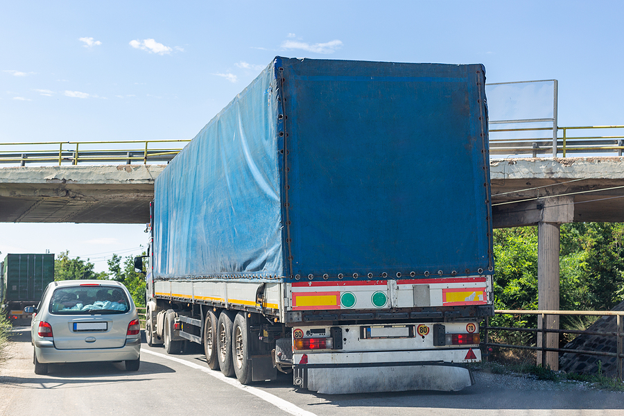 Featured Image for: Chicago Accidents Involving Delivery Trucks