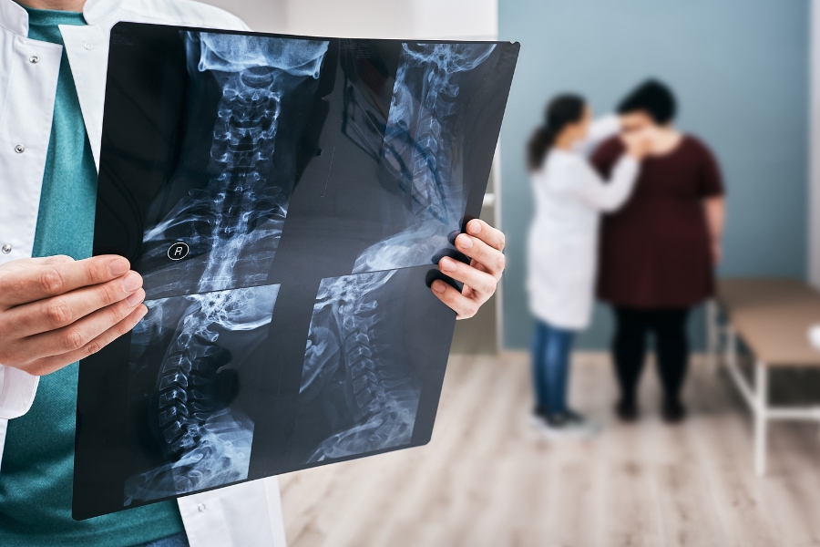 Herniated Disc Causes, Symptoms, and Complications - Abels and Annes Chicago Personal Injury Lawyer