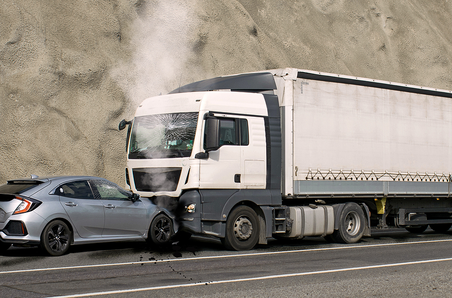 Featured Image for: Causes of Phoenix Truck Accidents