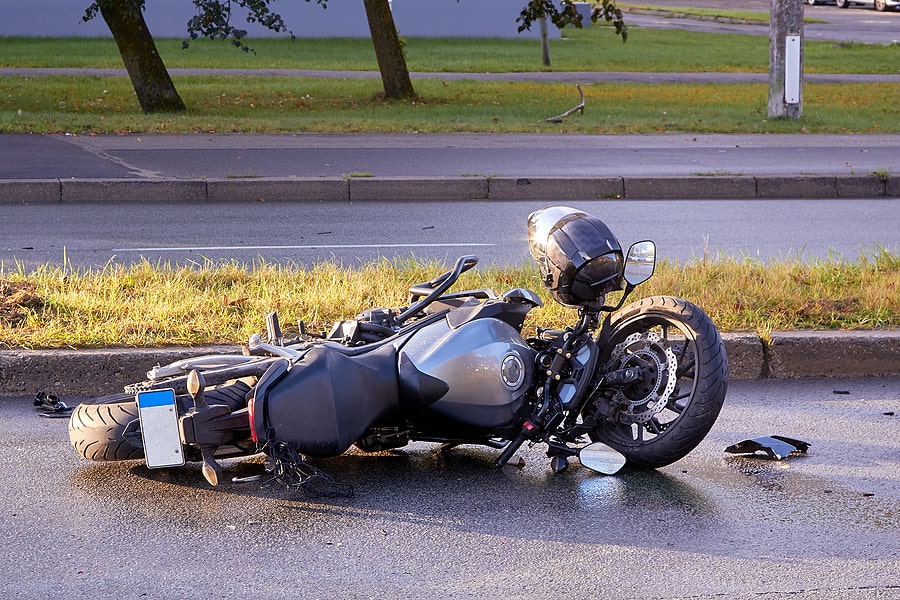 ​How Long Can I Wait to Hire a Lawyer For a Motorcycle Accident?