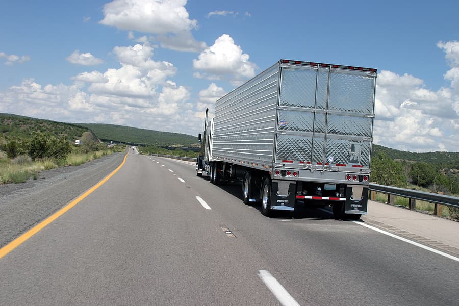 ​How to Make Trucks More Accident-Safe
