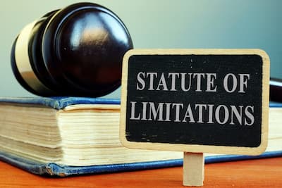 statute of limitations in car accident case in Illinois